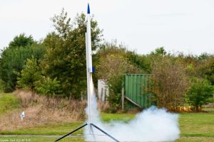 Schüler starten wieder Dosensatelliten