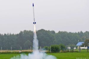 Schüler starten wieder Dosensatelliten