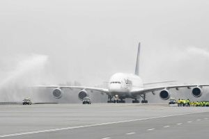 A380 der Lufthansa in München angekommen