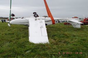 Cirrus versank nach Durchstartmanöver im Weiher