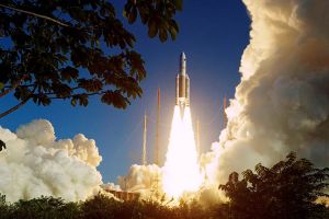 Auftragslage bei MT Aerospace: Ariane 5 zu Ariane 6