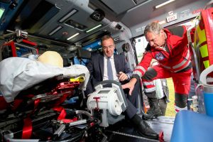 Hannover: Neuer H145 Rettungshubschrauber präsentiert