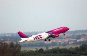 Wizz Air holt Warschau nach Wien