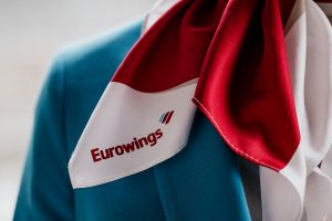 Eurowings wechselt Farben zu himmlisch Blau