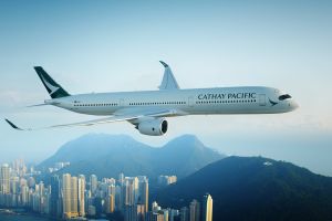 Cathay Pacific in Hong Kong zwischen den Fronten