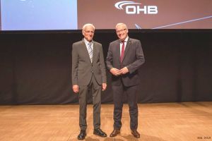 Karl-Heinz Horstmann für Laminarforschung geehrt