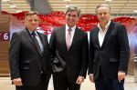 Siemens-Chef Joe Kaeser inspiziert Flughafen BER