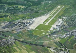 Stuttgarter Flughafen 2014 ab sofort als Poster verfügbar