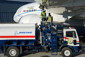 Boeing lässt 787-9 Dreamliner mit 