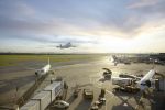 Boeing 787 Dreamliner der LOT zum ersten mal in Wien