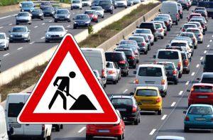 Anfahrt Flughafen Hamburg: Vollsperrung der Autobahn A7