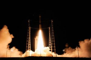 LISA-Pathfinder: Nach 100 Jahren auf dem Weg zu L1