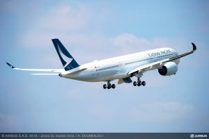 Jungfernflug für ersten Airbus A350-900 der Cathay Pacific