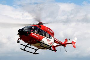 25 Jahre Luftrettung in Halle  – DRF mit zwei Hubschraubern