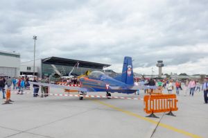 Flughafen Salzburg feierte mit Abfang-Show am Himmel