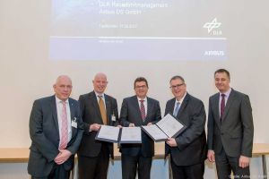 Industrievertrag für Methan-Satellit MERLIN unterzeichnet