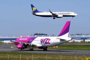 Low Cost-Flieger: Zunehmend auch auf Langstrecken