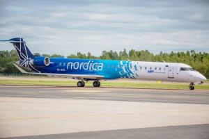 Hamburg – Tallinn im Streckenplan von Nordica Regional Jet